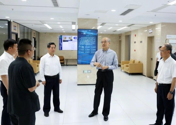 捷希缘配资 司法审判也要“挑大梁”